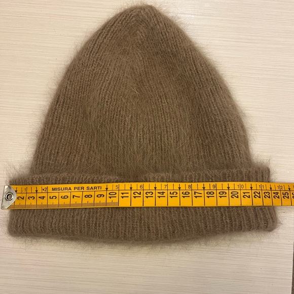 Rella Angora torque - Picture 6 of 6